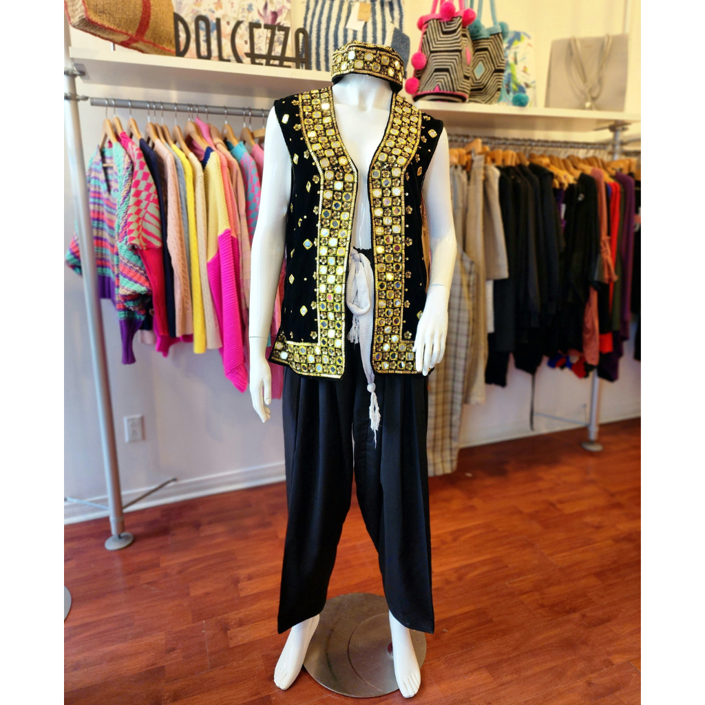 PRE-LOVED Men's Ethnic Outfit